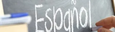 スペイン語を活かして就職するには?資格やアピール方法を解説!