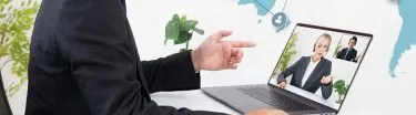 オンライン面接を成功させよう!マナーや注意点を徹底解説