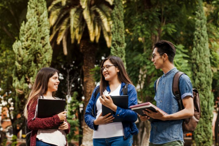メキシコの学生のイメージ