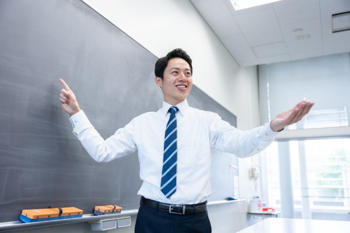 40歳から海外で働く人におすすめの職種のイメージ