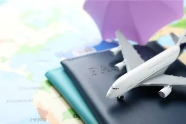 海外赴任時に保険はどうする?海外赴任者向け保険の概要と選び方を解説