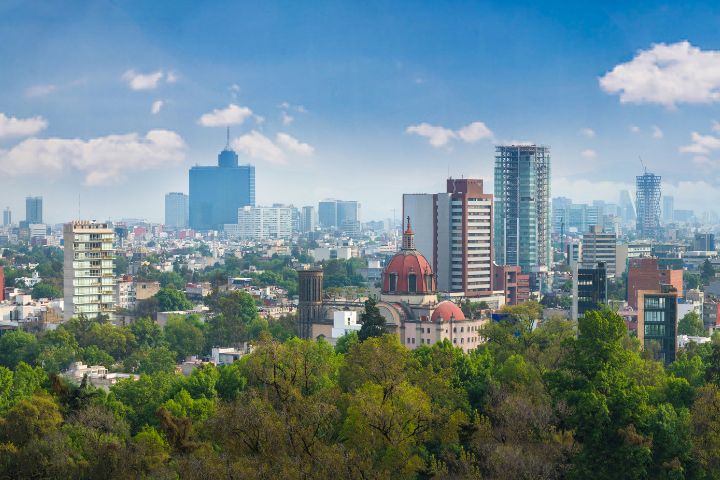 メキシコシティの街並みの画像