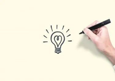 留学生を契約社員で雇用する際の注意点は?企業に向けて解説